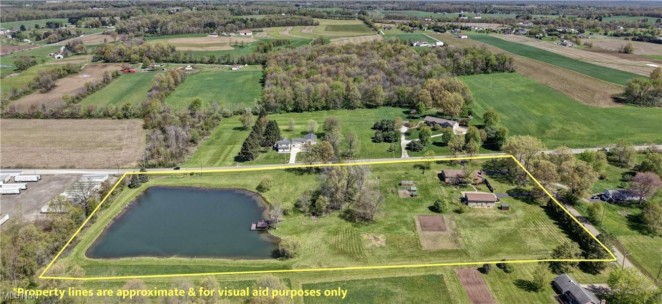 Navarre, OH 44662,12336 Elton ST SW