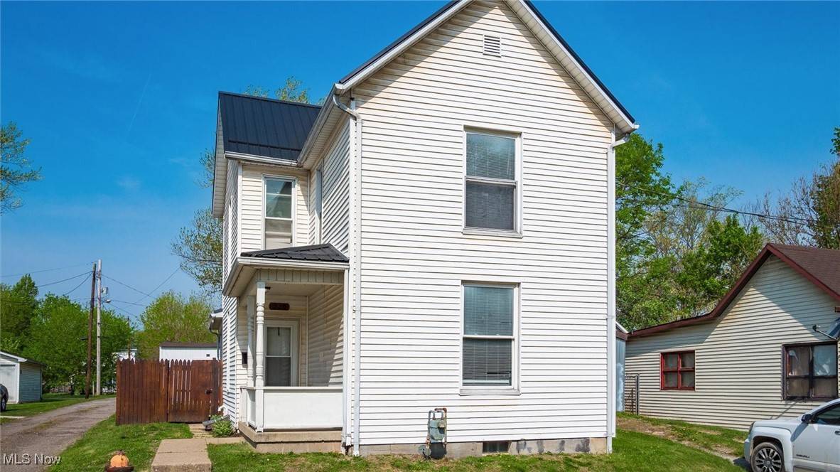 Cambridge, OH 43725,326 S 8th ST