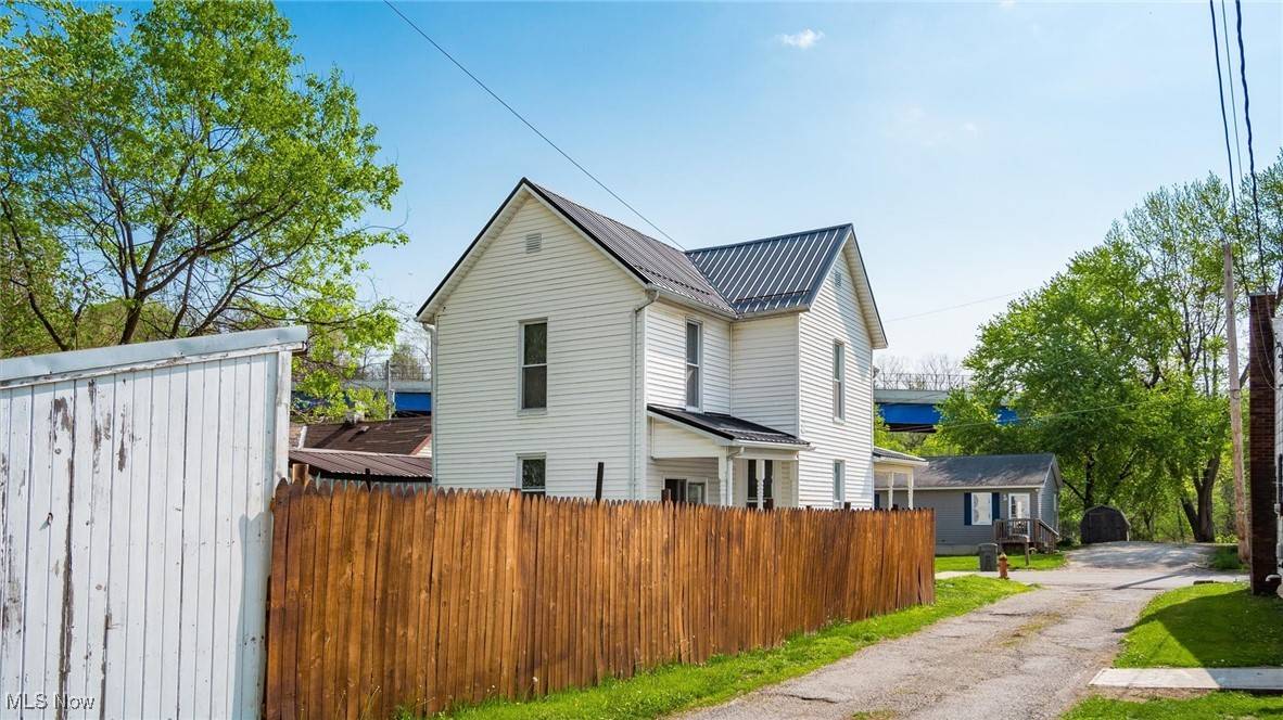 Cambridge, OH 43725,326 S 8th ST