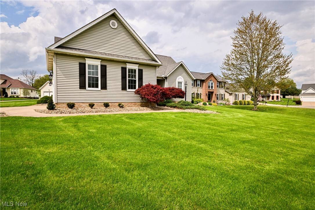 Massillon, OH 44646,4388 Snowy Owl CIR NW