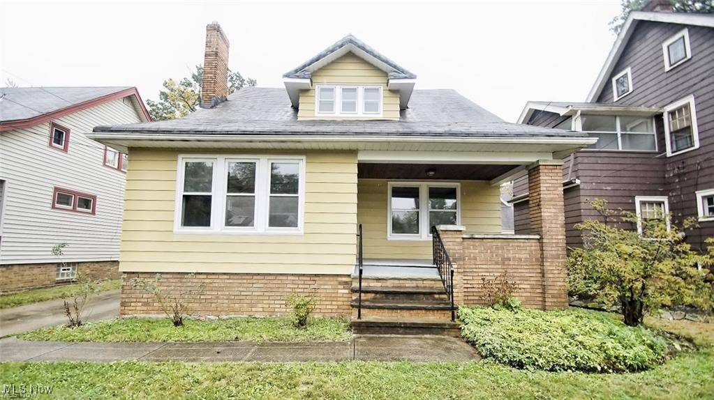 Cleveland Heights, OH 44121,3996 Bluestone RD