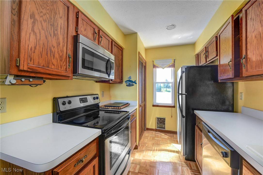 Vermilion, OH 44089,13011 W Lake RD #3A