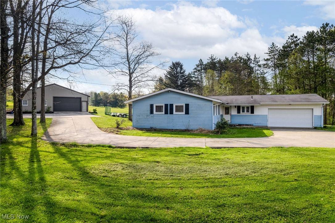 Hinckley, OH 44233,2803 W 130th ST