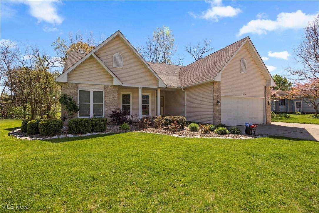 Wellington, OH 44090,634 N Mill ST