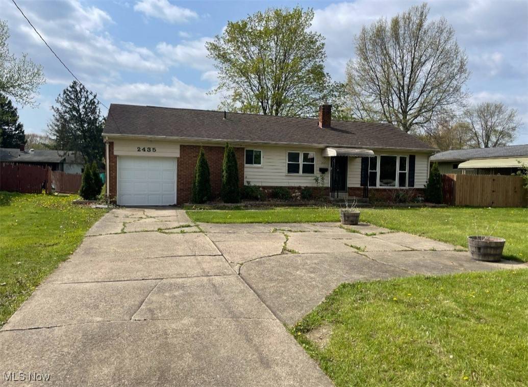 Youngstown, OH 44511,2435 Canfield RD