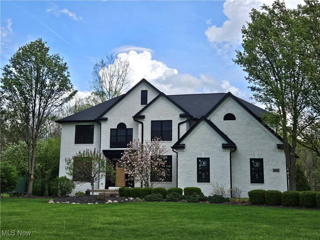 Akron, OH 44333,2037 S Meadow CIR