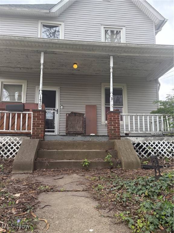 Canton, OH 44705,1470 Saint Elmo AVE NE