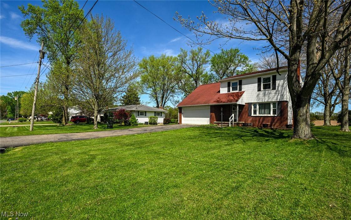 Mogadore, OH 44260,1480 Whitehall DR