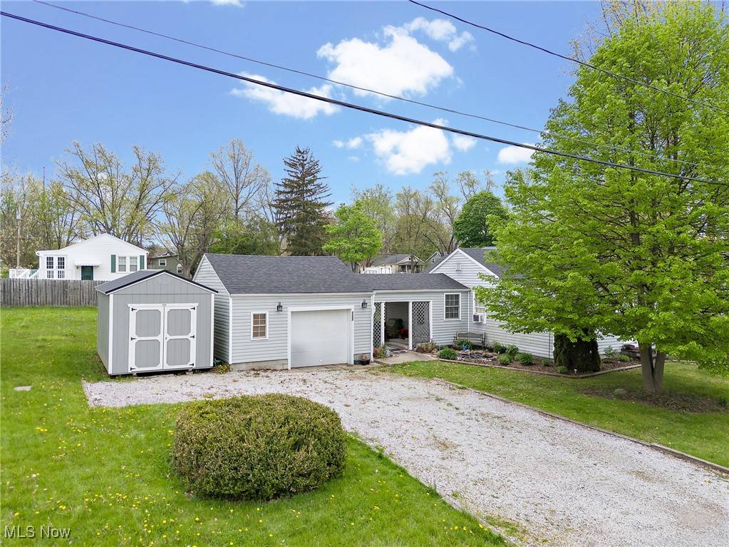 Akron, OH 44319,3157 Linda ST