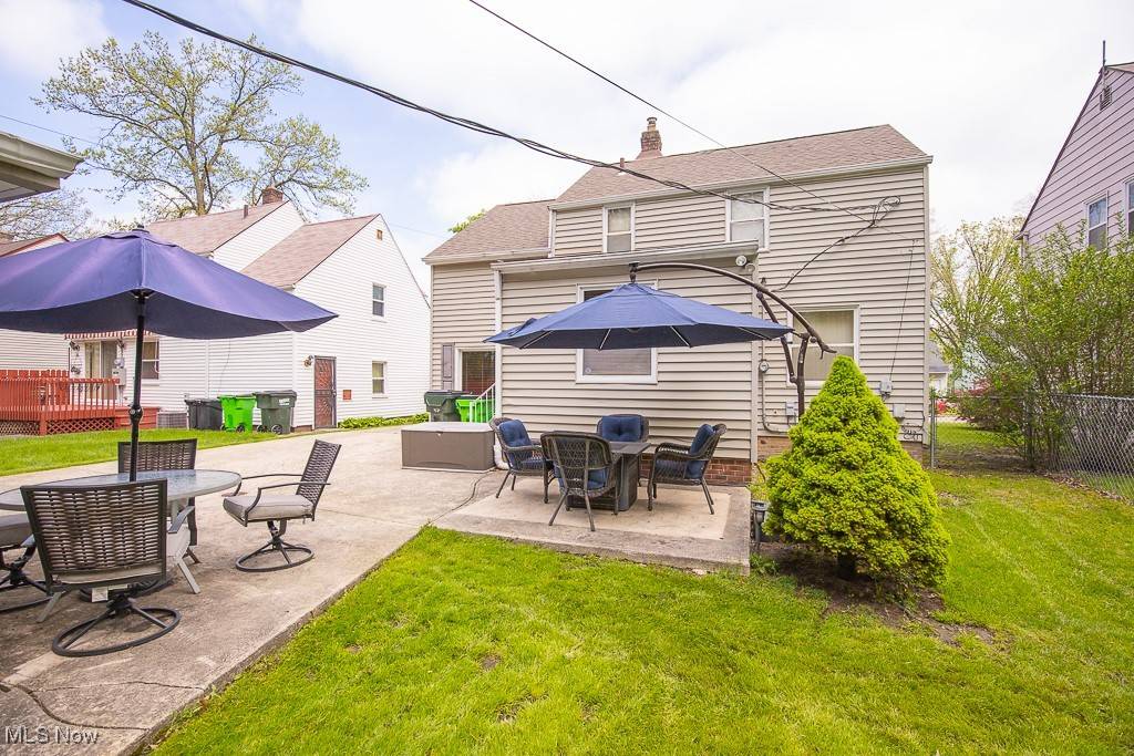 Warrensville Heights, OH 44122,19114 Shakerwood RD