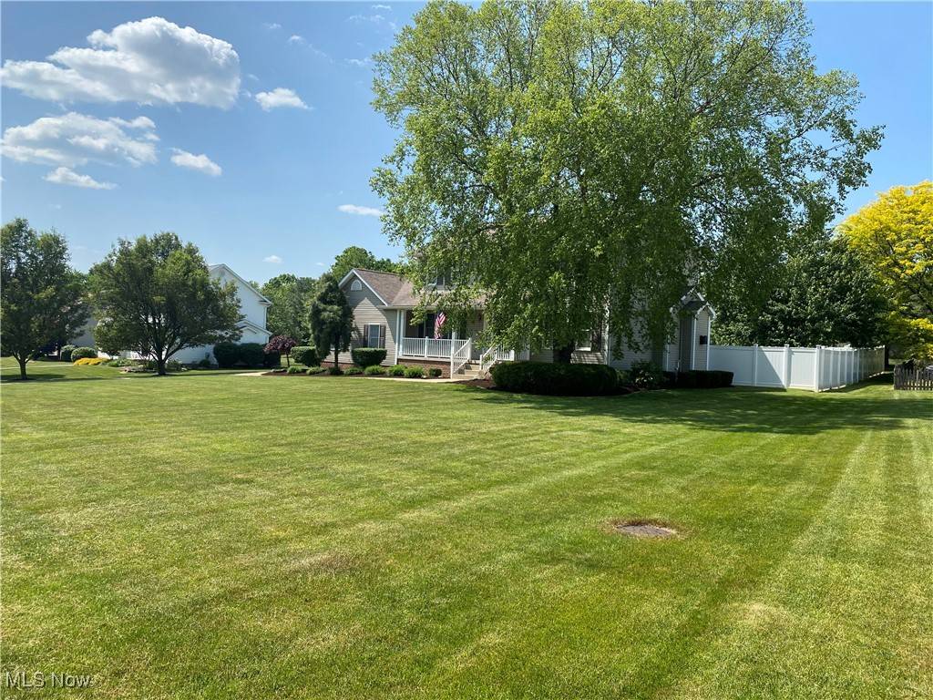 Canfield, OH 44406,5778 Herbert RD