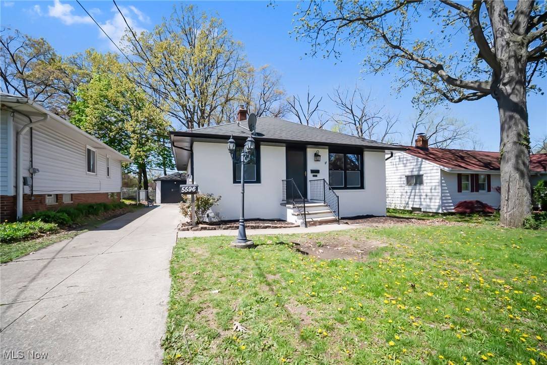 Garfield Heights, OH 44125,5596 Cumberland DR