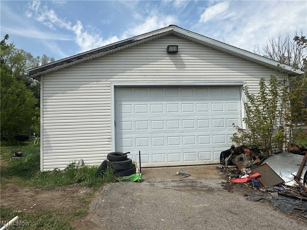 Geneva, OH 44041,3215 S Myers RD