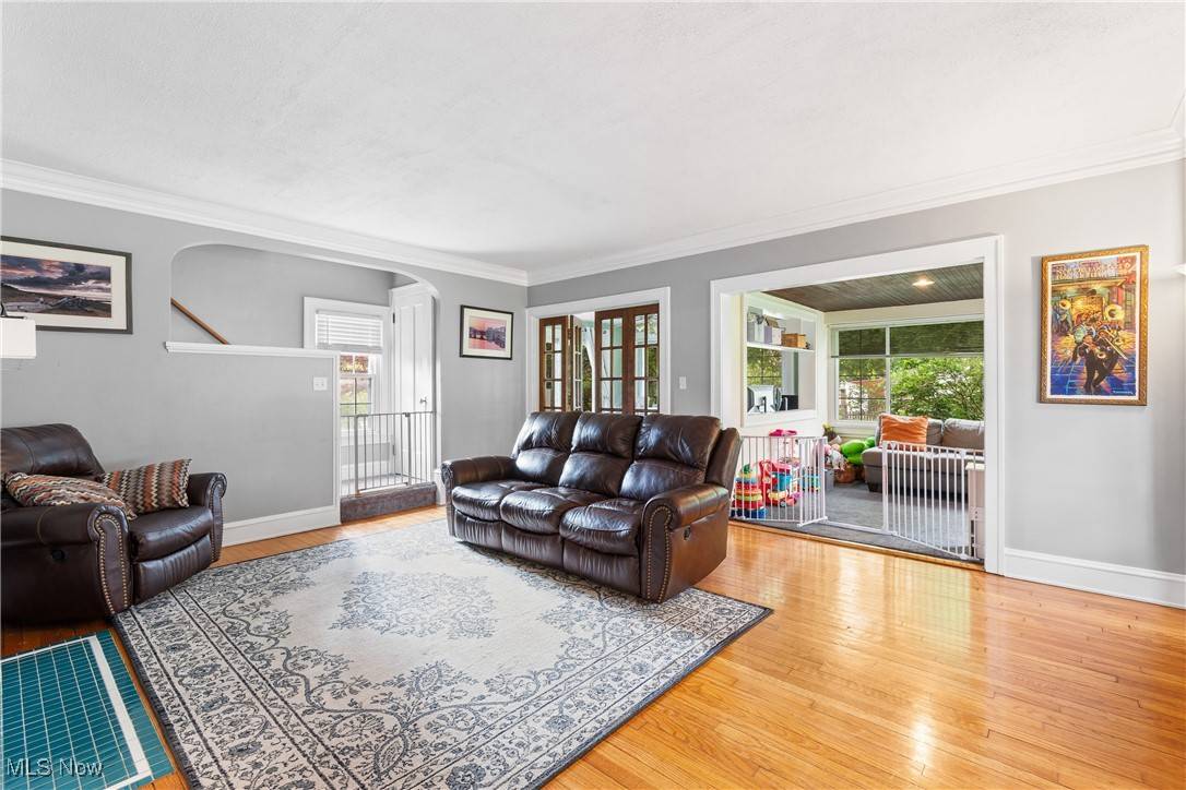 Cleveland, OH 44109,4523 S Hills DR