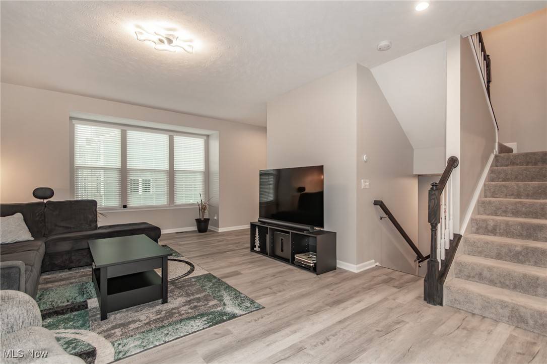 Willoughby, OH 44094,5201 Jude CT