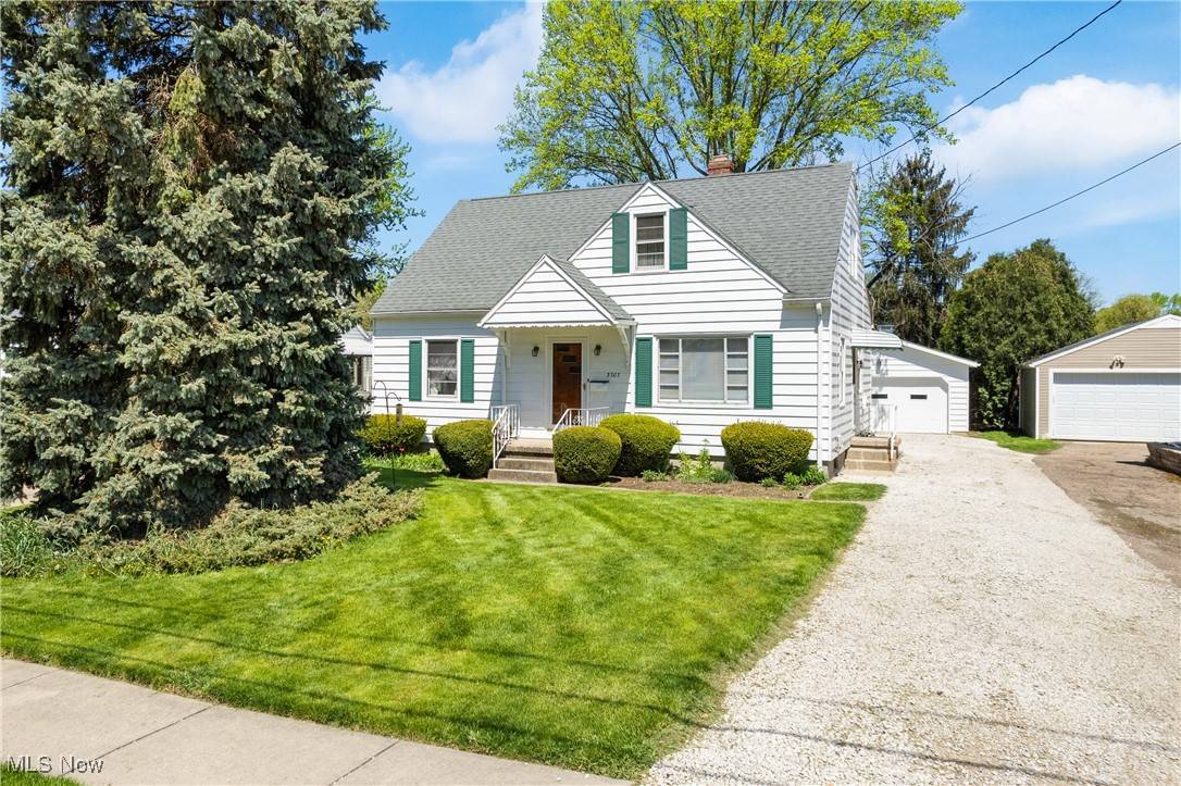 Mogadore, OH 44260,3707 Orchard ST