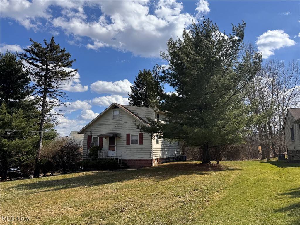 Oakwood Village, OH 44146,25911 Tryon RD