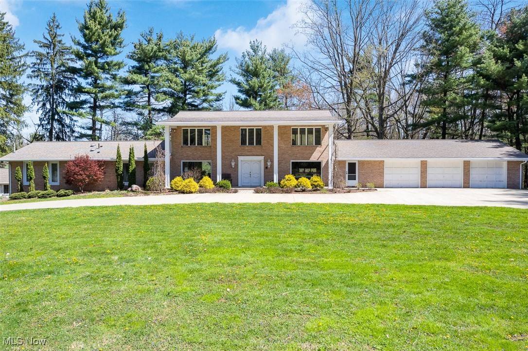 North Canton, OH 44720,5185 Strausser ST NW