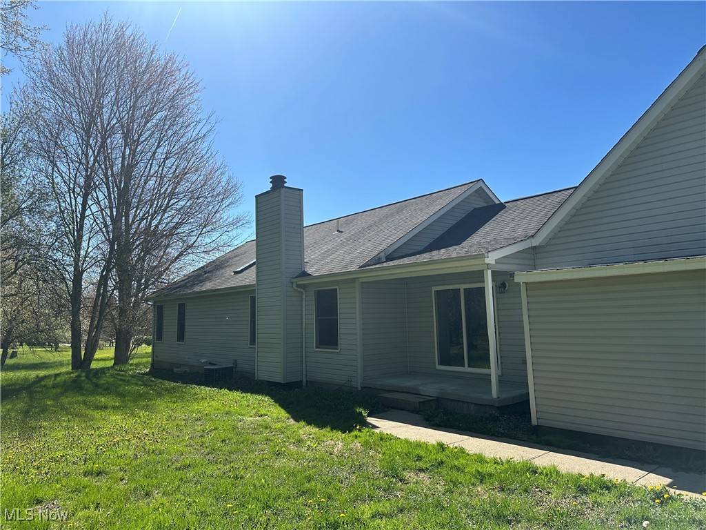 Brookfield, OH 44403,5869 Amy Boyle RD NE