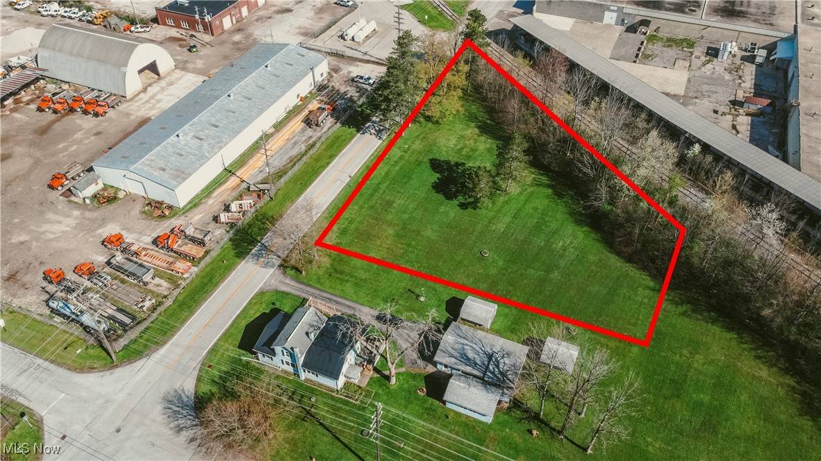 Jefferson, OH 44047,S Sycamore ST