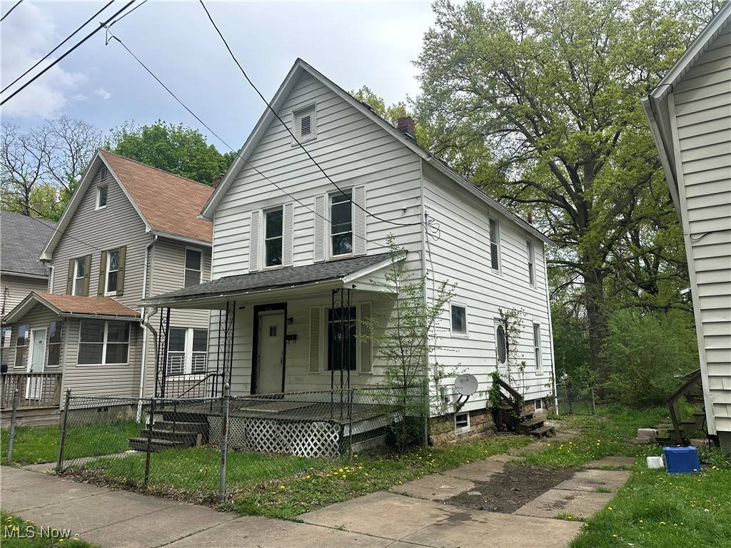 Akron, OH 44306,369 Windsor ST