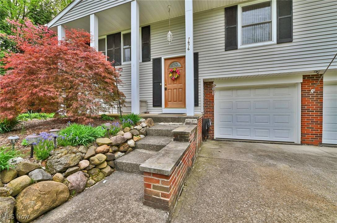 Independence, OH 44131,7676 Brecksville RD