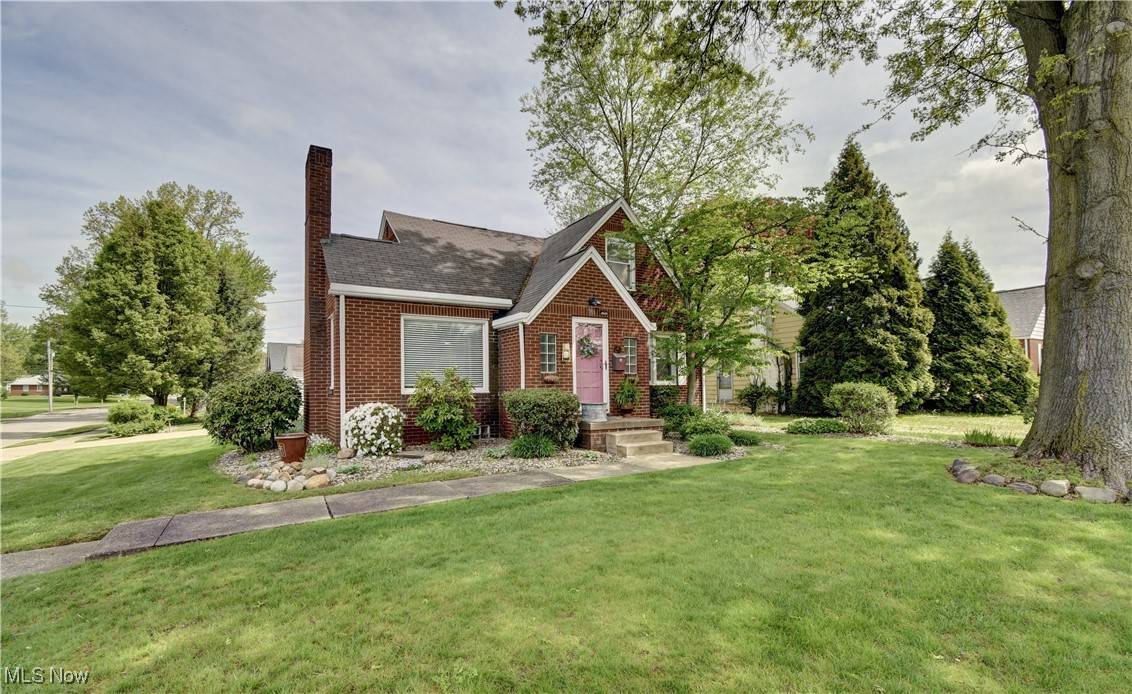 North Canton, OH 44709,283 Everhard RD SW