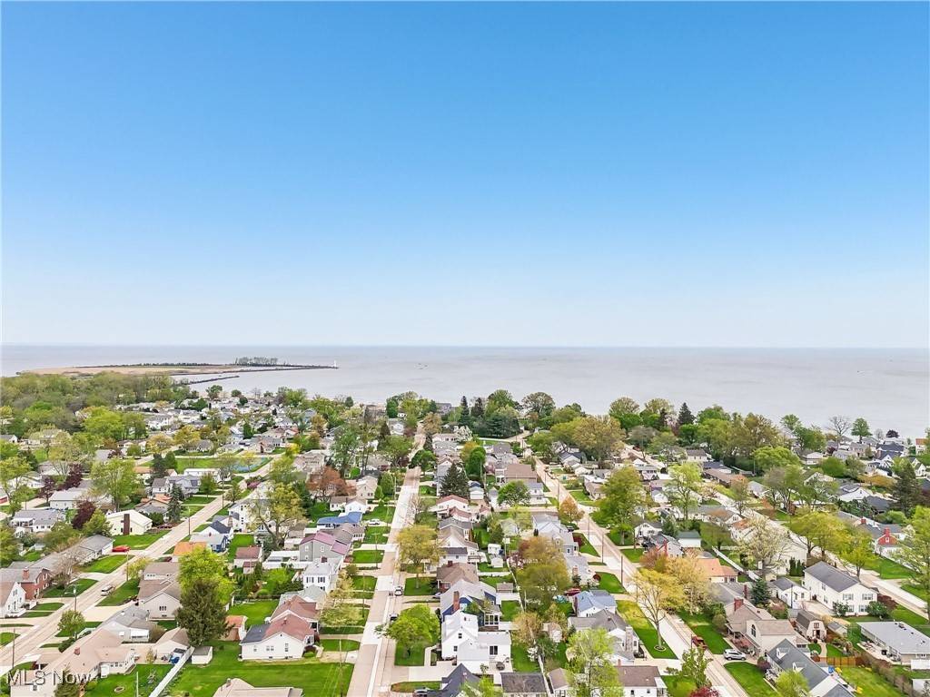 Huron, OH 44839,422 Munsee PL
