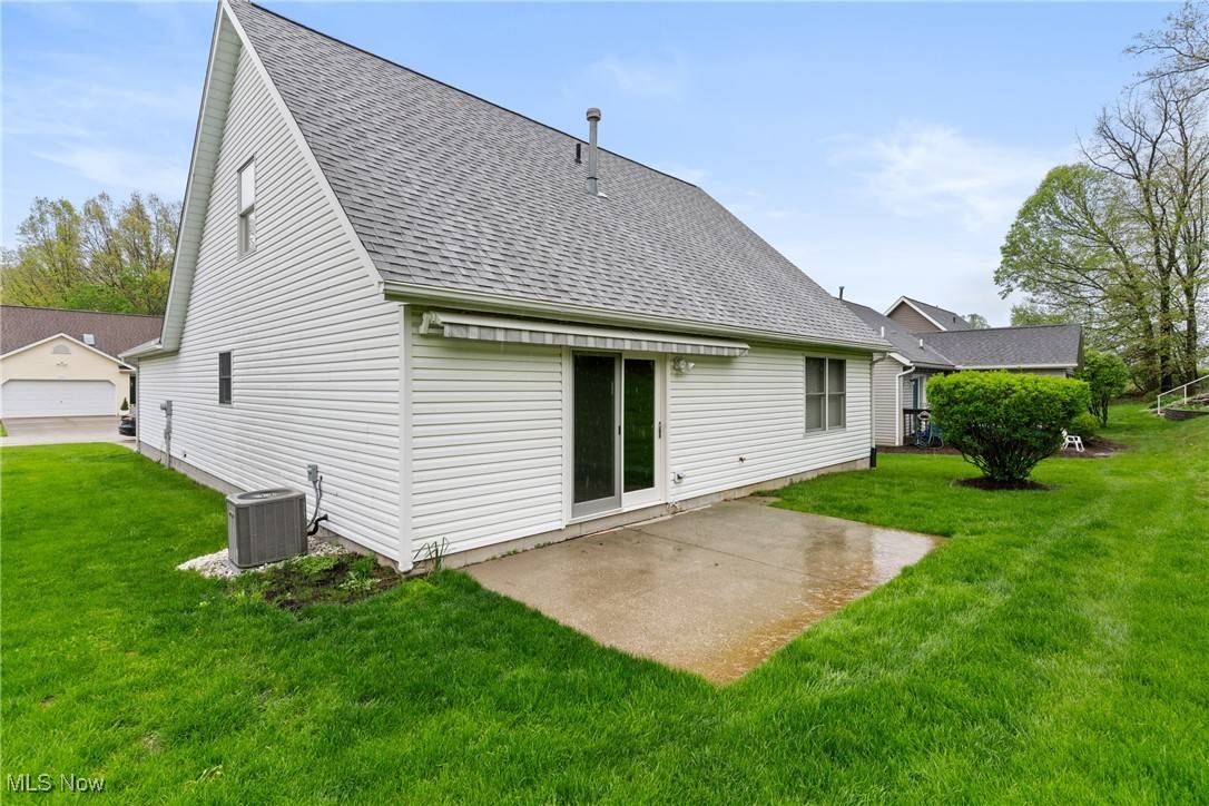 Ravenna, OH 44266,3152 Pondview DR