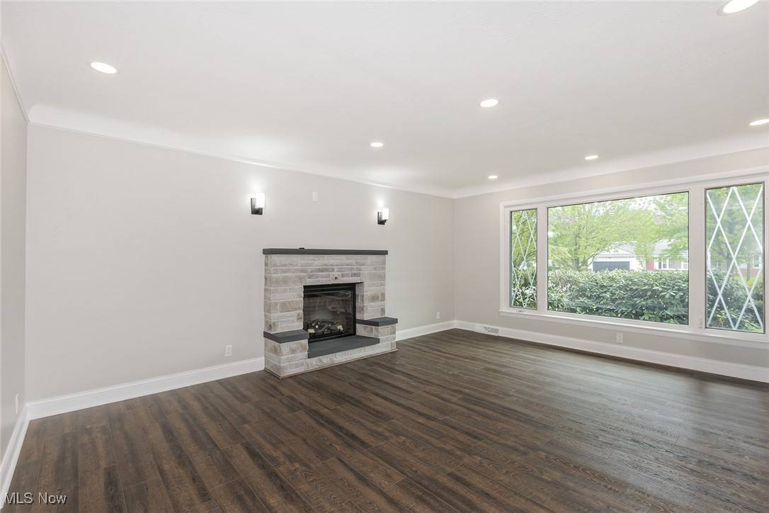 Lyndhurst, OH 44124,4804 Fairlawn RD