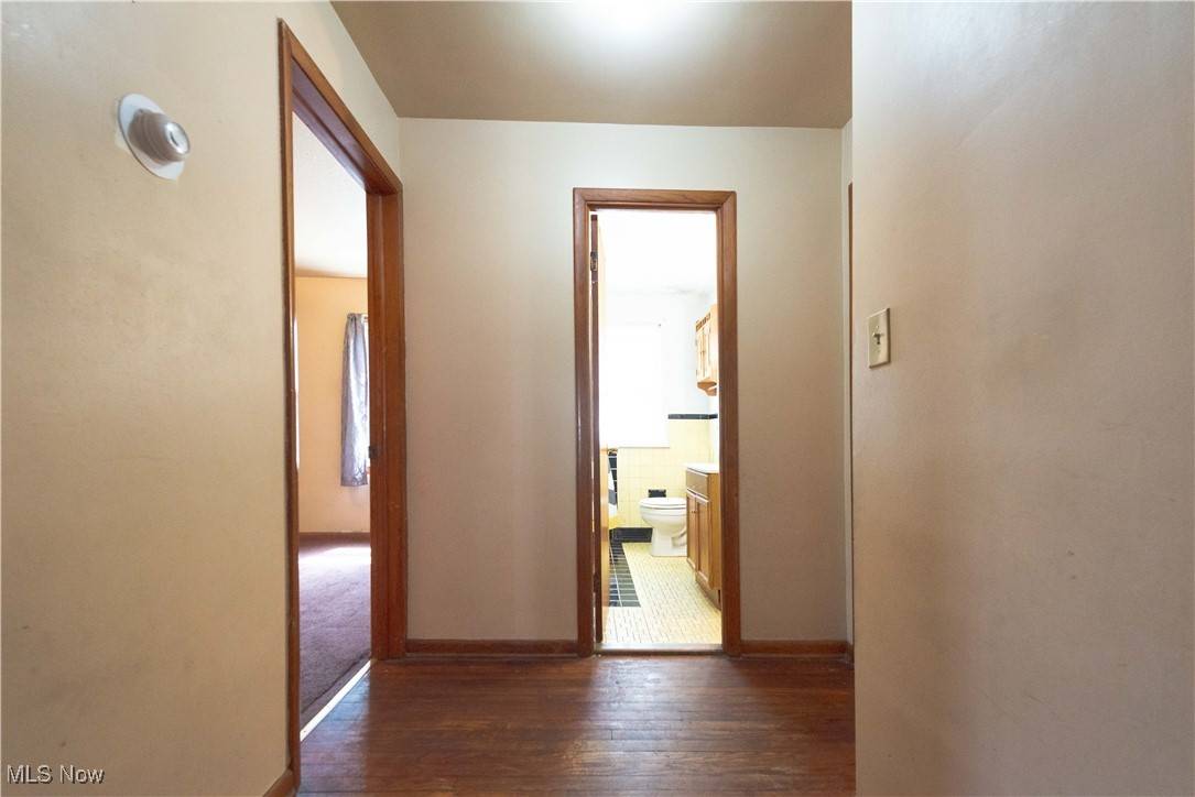 Euclid, OH 44123,665 Babbitt RD