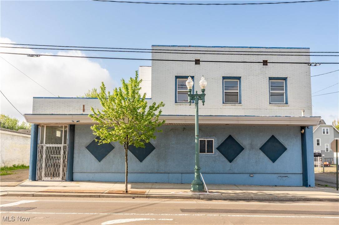 Canton, OH 44704,1016 12th ST NE