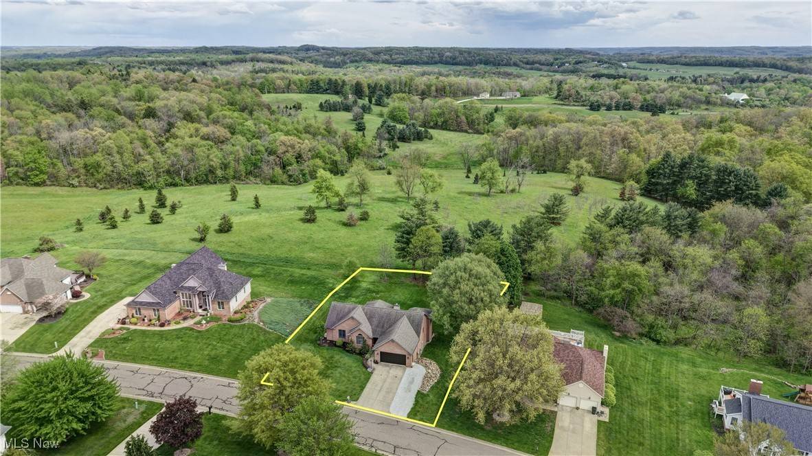 Bolivar, OH 44612,10165 Laurens DR NE