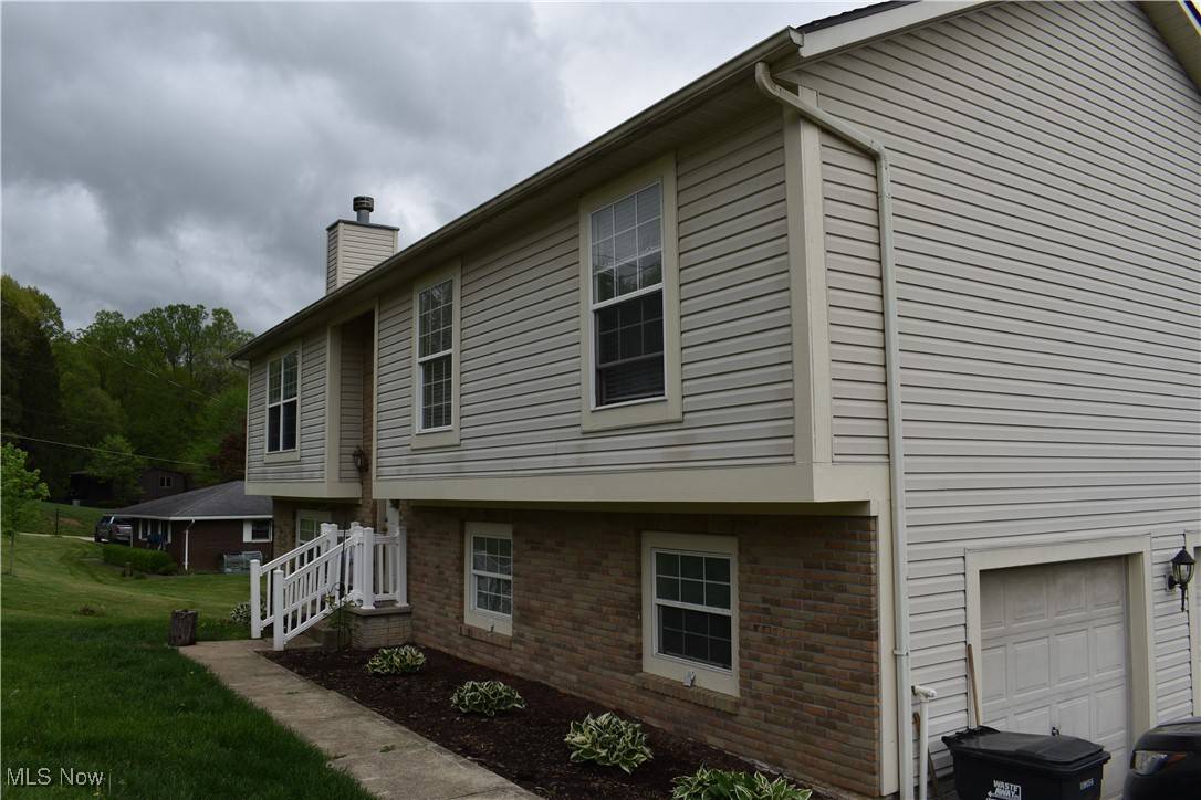 Nashport, OH 43830,6710 Layman DR