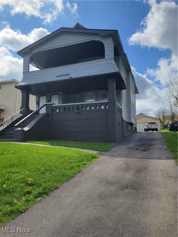 Garfield Heights, OH 44105,13302 Cranwood DR