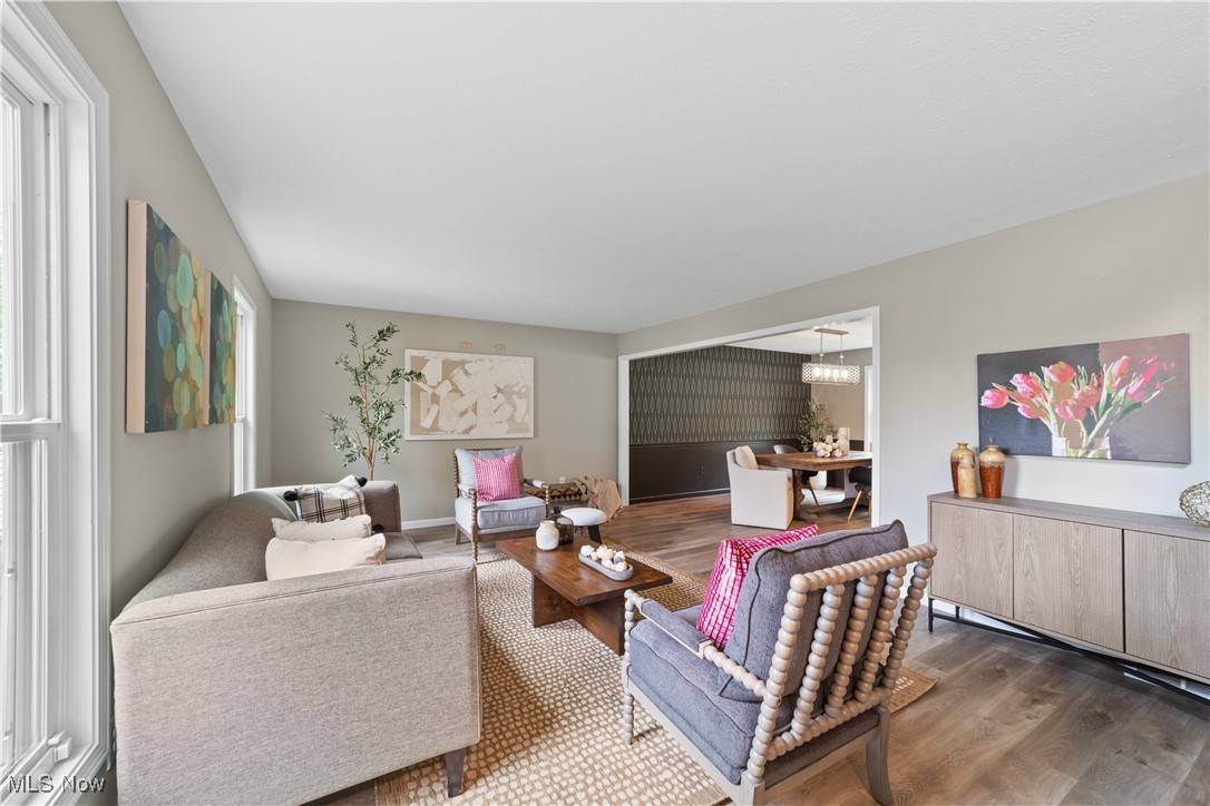 Mayfield Heights, OH 44124,6368 Woodhawk DR