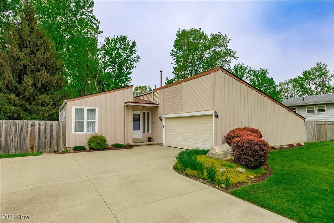 North Ridgeville, OH 44039,6510 Nicoll DR
