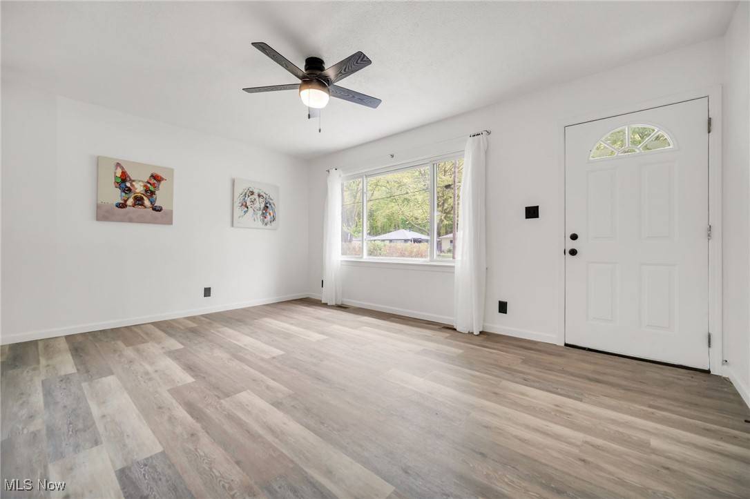Mentor, OH 44060,4572 Willowbrook DR