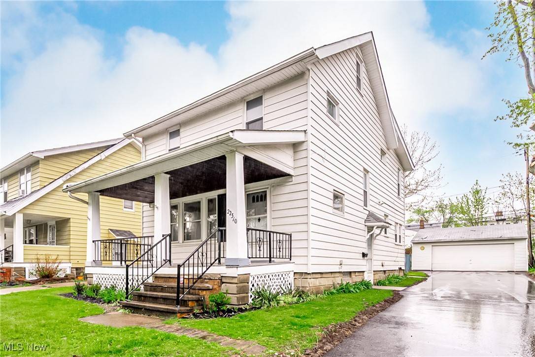 Euclid, OH 44123,22310 Arms AVE