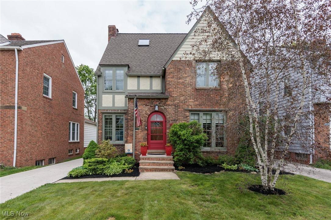 University Heights, OH 44118,3777 Silsby RD