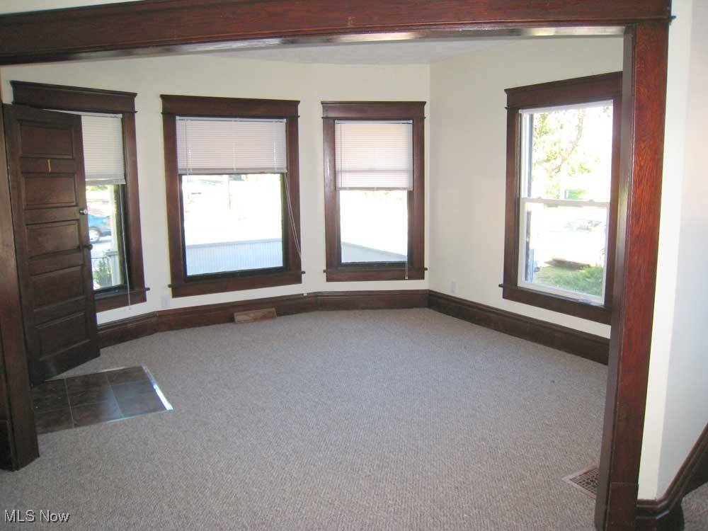 Akron, OH 44304,612-616 E Buchtel AVE