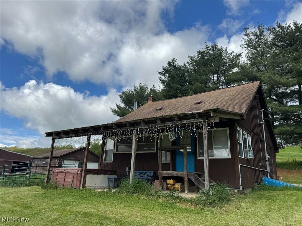 East Rochester, OH 44625,10097 March RD NE
