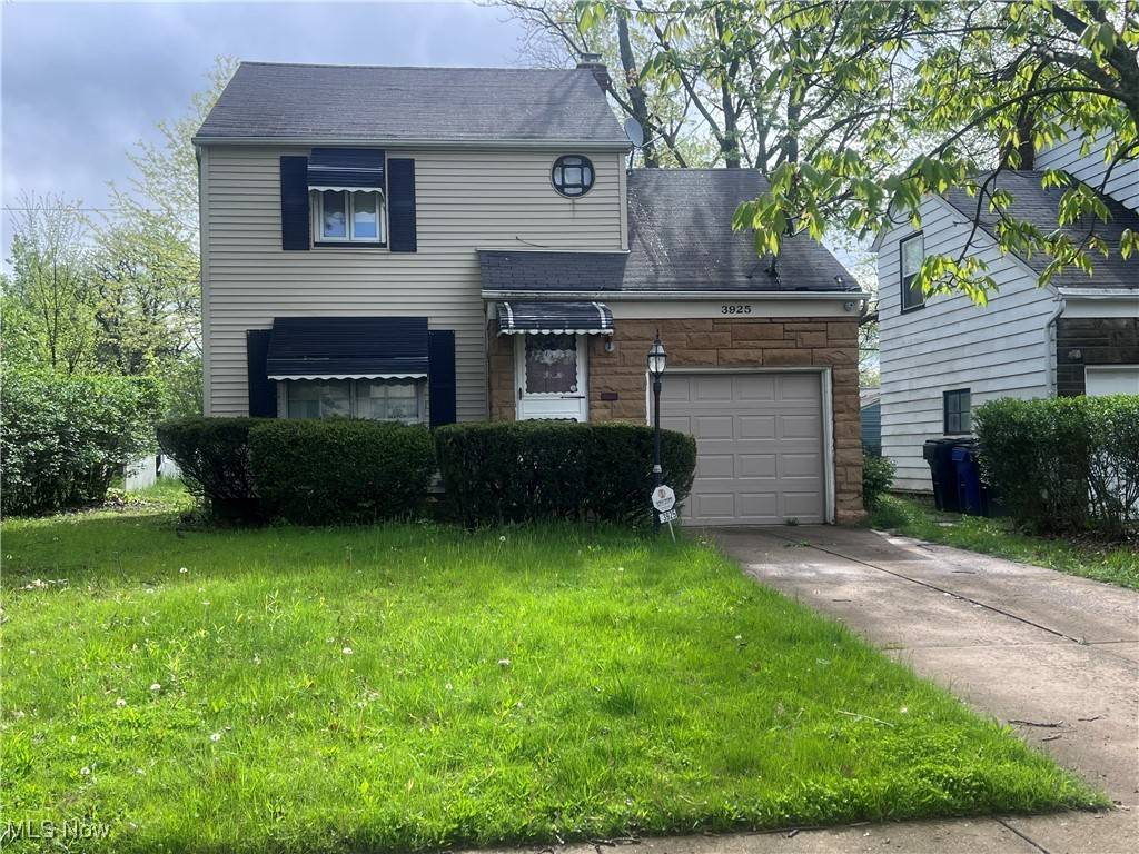 Cleveland, OH 44128,3925 Strandhill RD