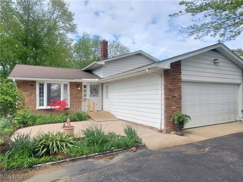 Timberlake, OH 44095,34671 Lake Shore BLVD