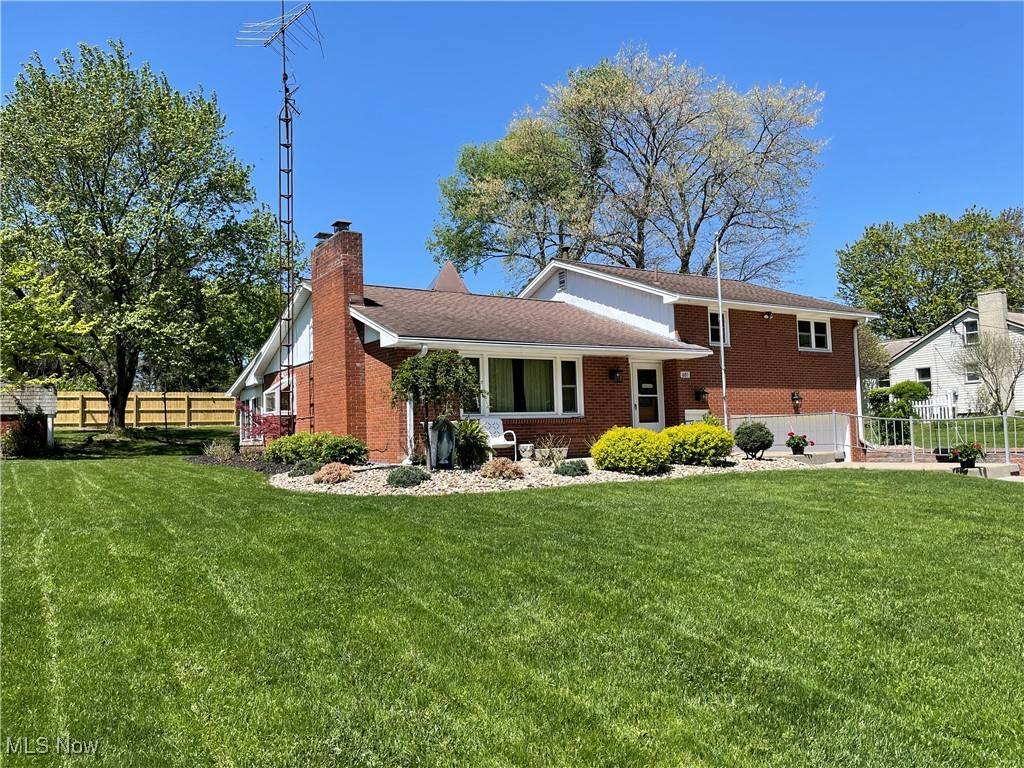 East Palestine, OH 44413,681 Grandview AVE