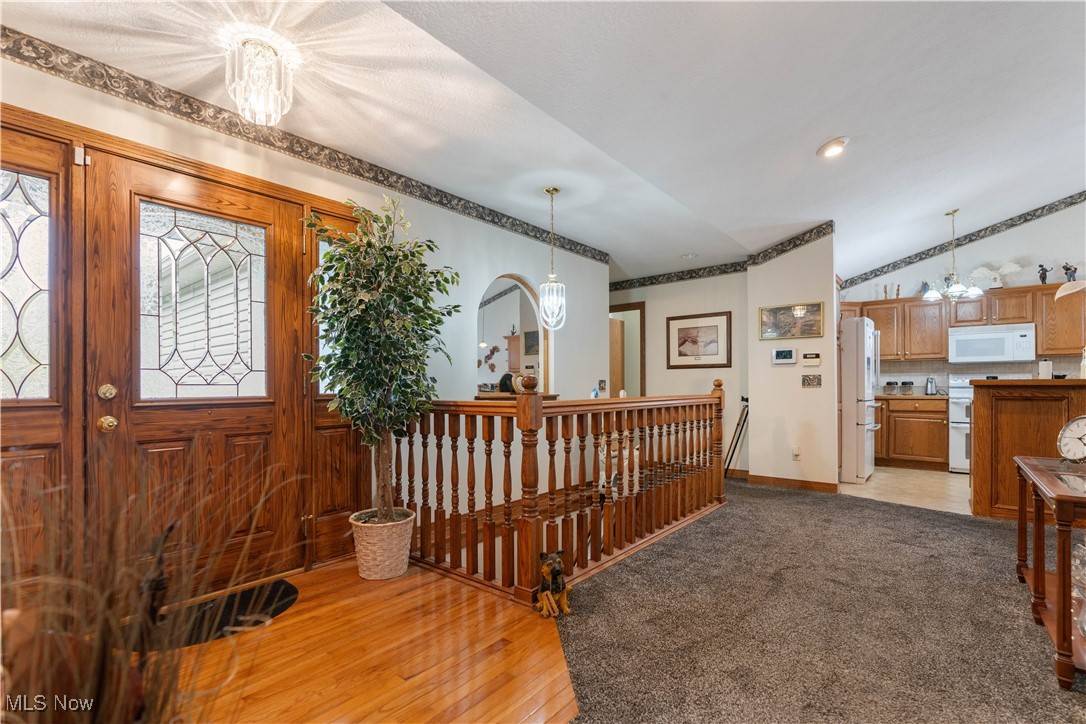 Canton, OH 44704,2806 Pin Oak ST NE