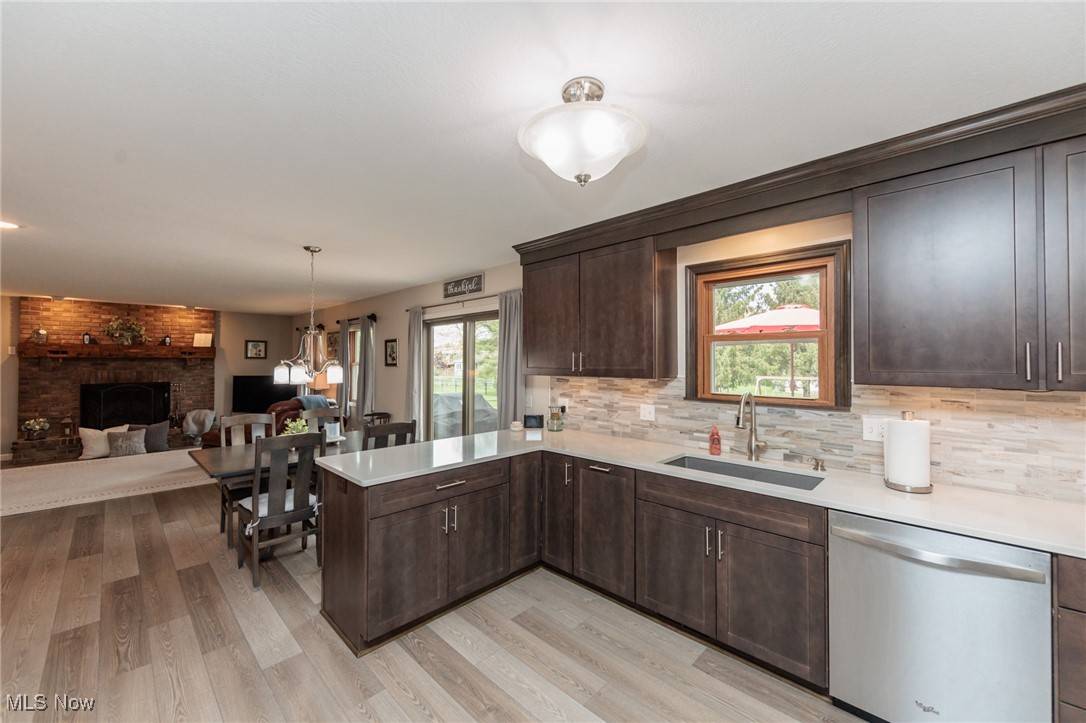 Brunswick, OH 44212,5161 White Pine DR