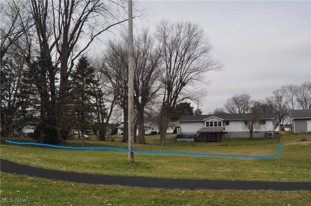 Zanesville, OH 43701,1026 Country Club DR