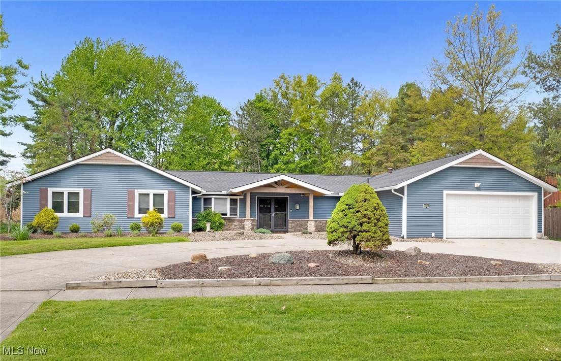 Strongsville, OH 44136,12228 Windcliff RD
