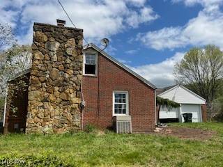 Dover, OH 44622,4295 Blacksnake Hill RD NE